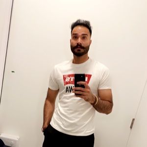 Meet your Posher, Sandeep